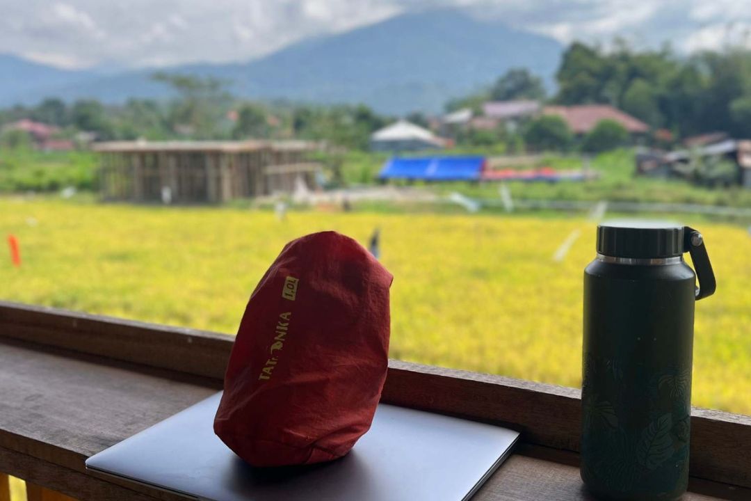 work from purabarang homestay with a view of mount sesean